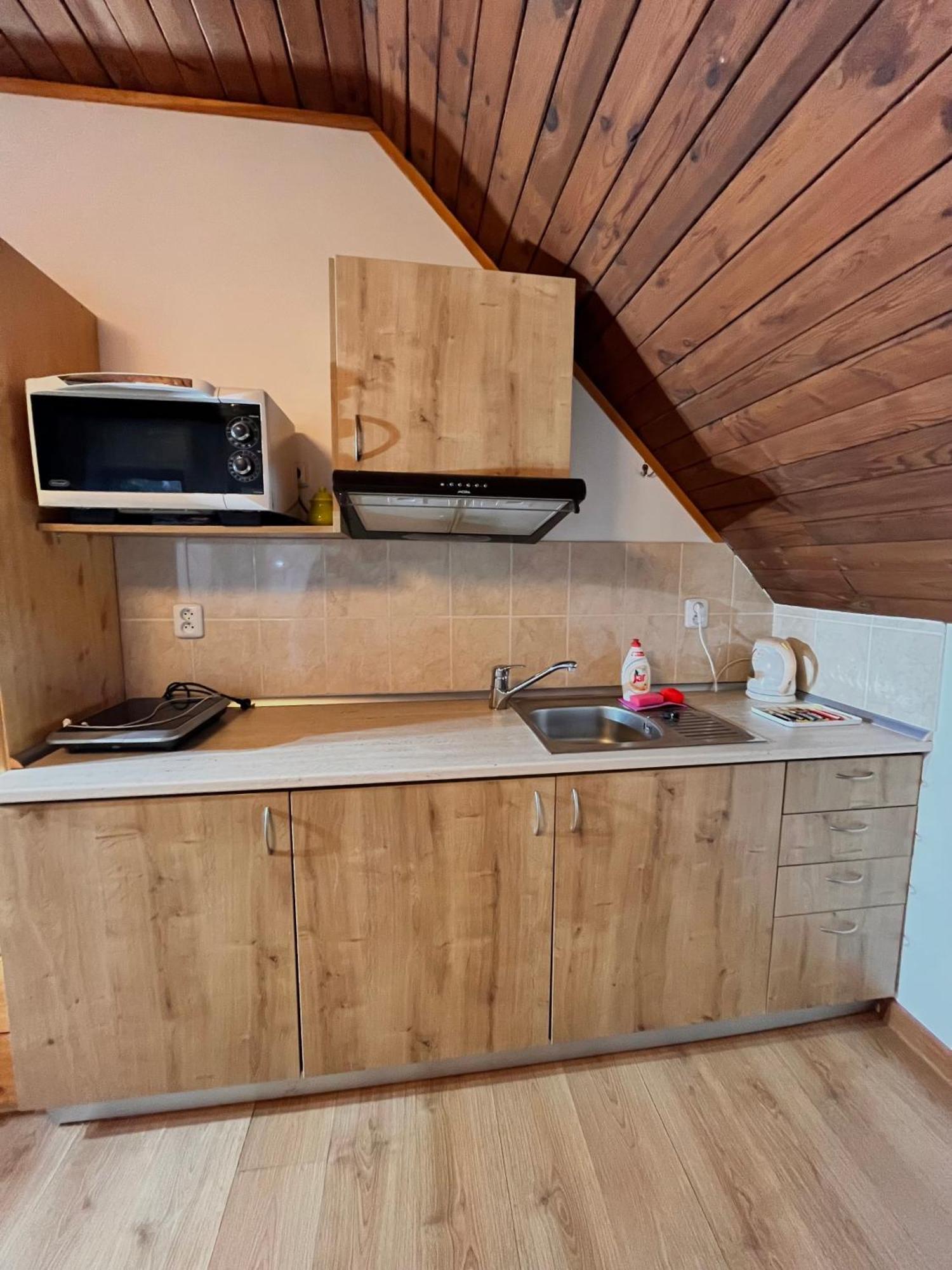 Hotel Vila Morava Liptovský Mikuláš Esterno foto