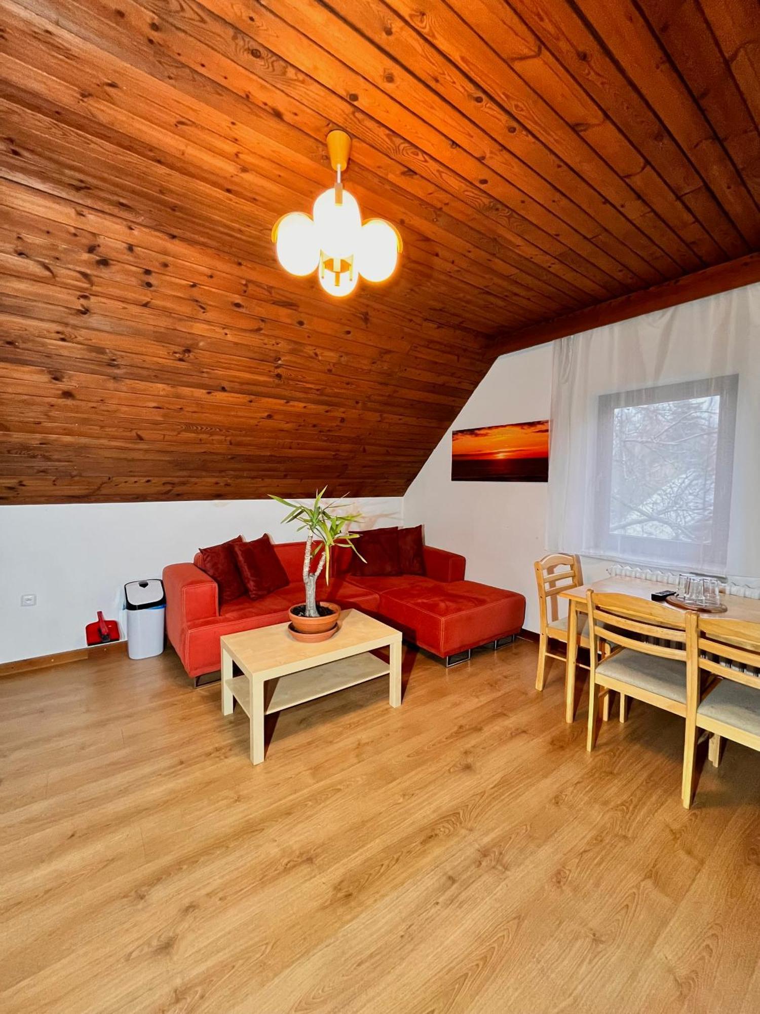Hotel Vila Morava Liptovský Mikuláš Esterno foto