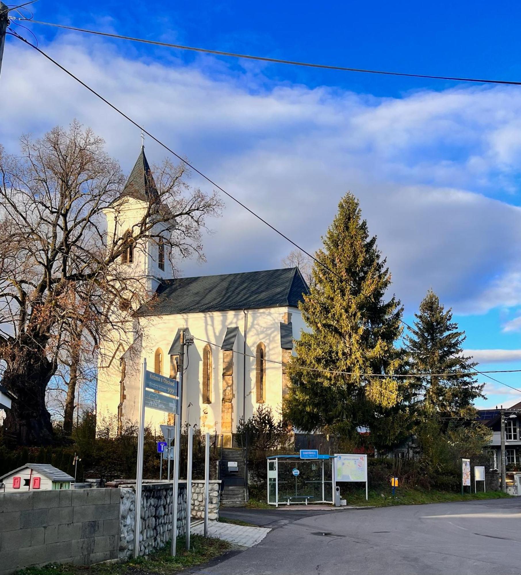 Hotel Vila Morava Liptovský Mikuláš Esterno foto